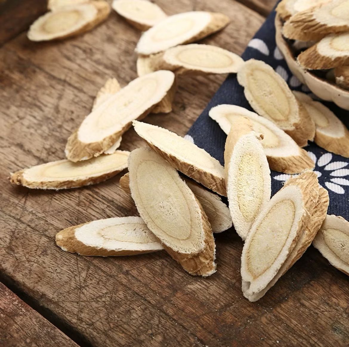 Premium Huang Qi (黄芪)